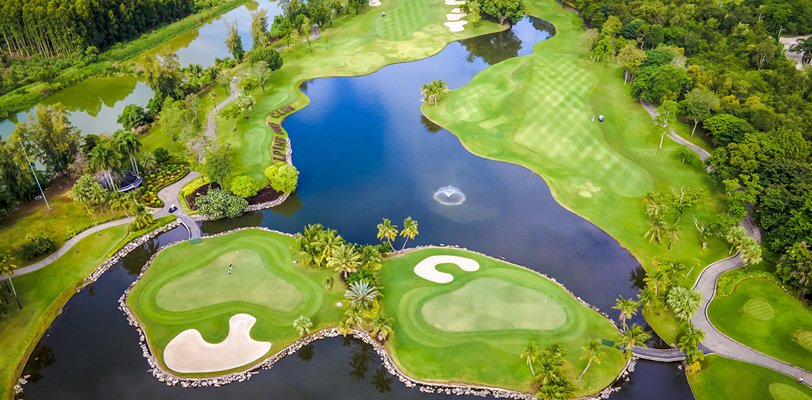 ゴルフ場スライド1