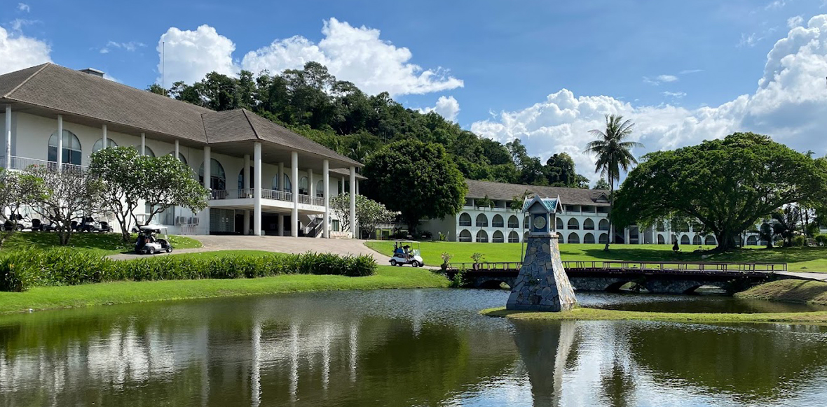 ゴルフ場スライド1