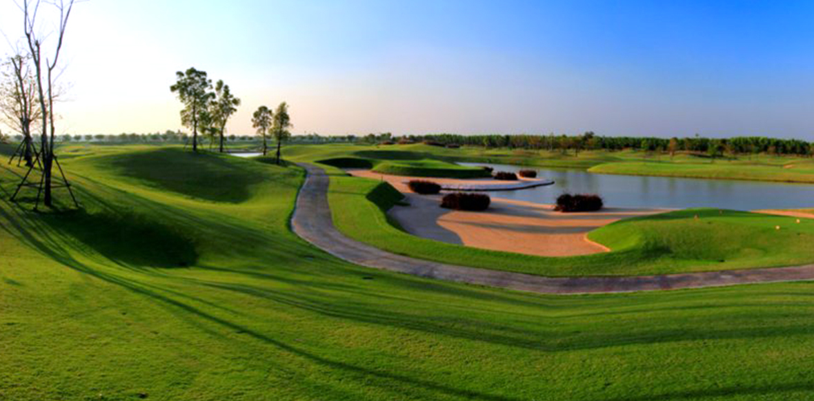 ゴルフ場スライド1