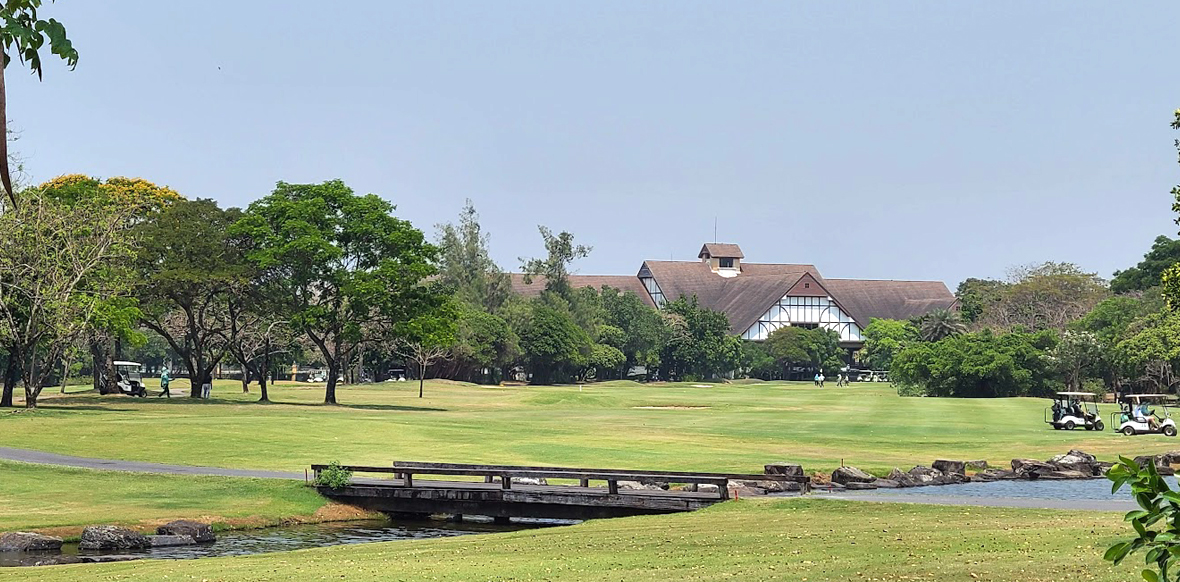 ゴルフ場スライド1